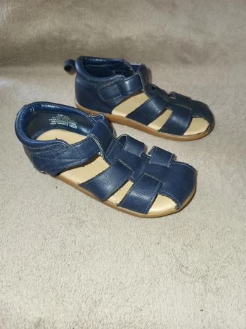 Chaussures sandales garcon 23