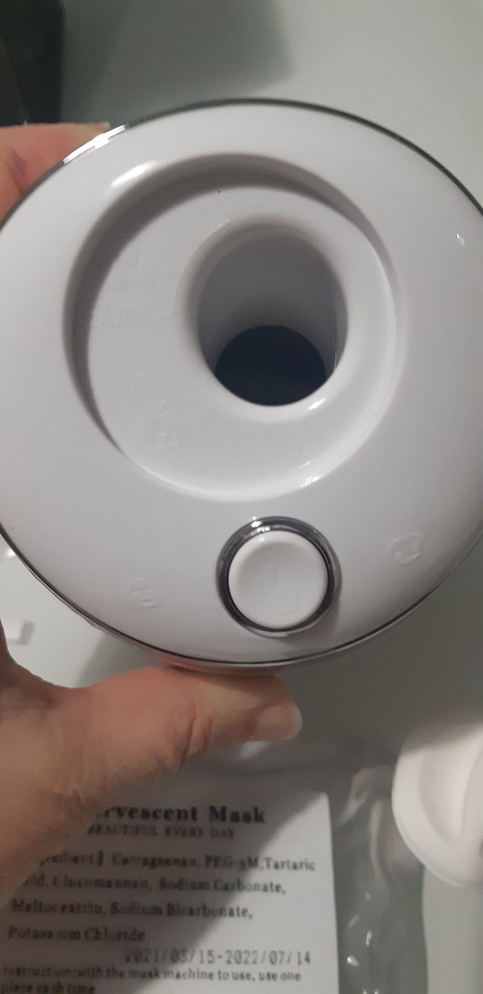 Machine pour fabriquer des masques du visage NEUVE - photo numéro 6