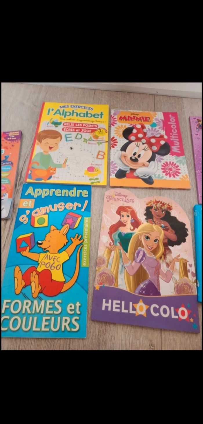 Lot de livres pour enfants - photo numéro 3