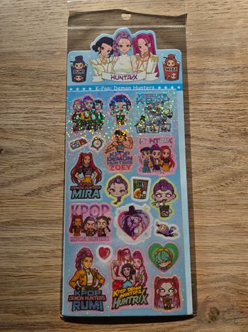 Autocollants / stikers / demon hunters kpop huntrix