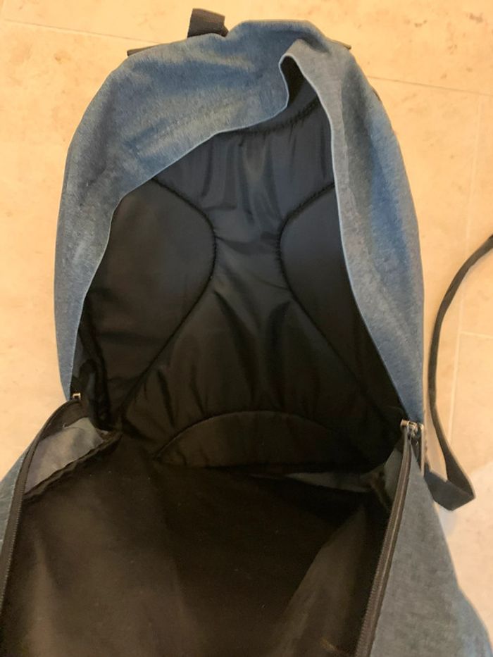 Sac Eastpak bleu - photo numéro 3