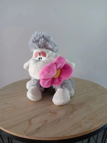 peluche mouton