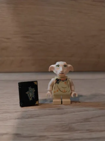 Figurine type lego Dobby Harry Potter