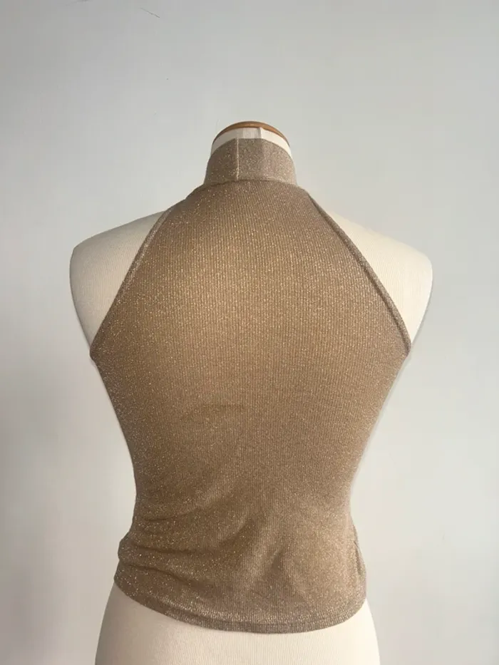 Top pailleté - photo numéro 2