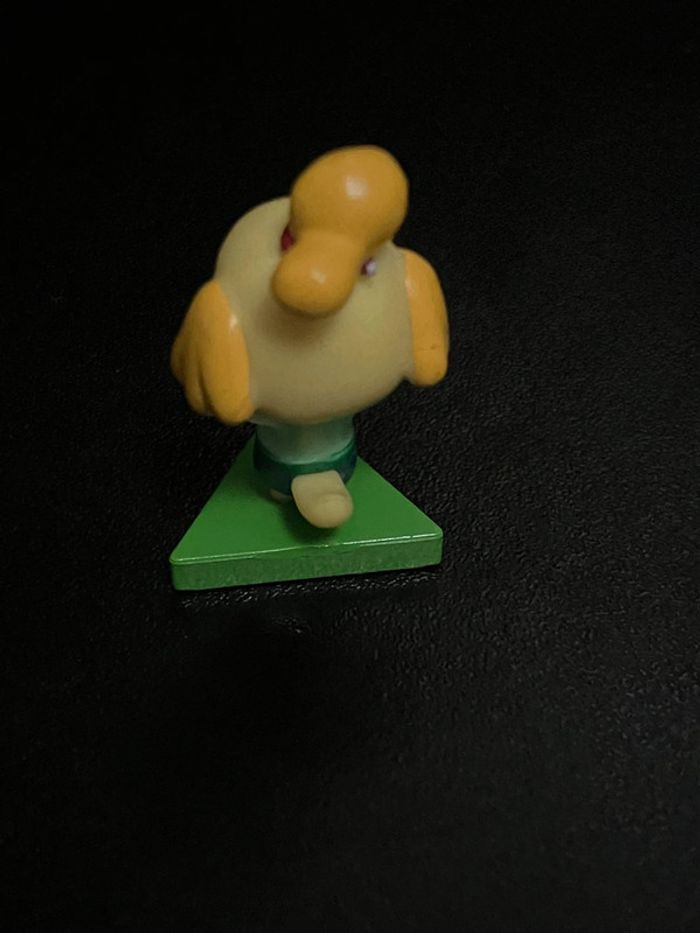 Petite Figurine Animal Crossing Marie (Isabelle) - photo numéro 2