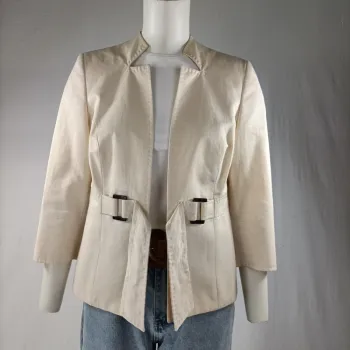 Veste cintrée , habillée élégante blanc cassé, crème- 1 2 3 - ceinture Taille 38 - LE
