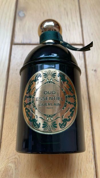 Guerlain Absolus Allegoria - Oud Essentiel