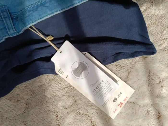 Pantalon jean grossesse taille 40 neuf - photo numéro 4