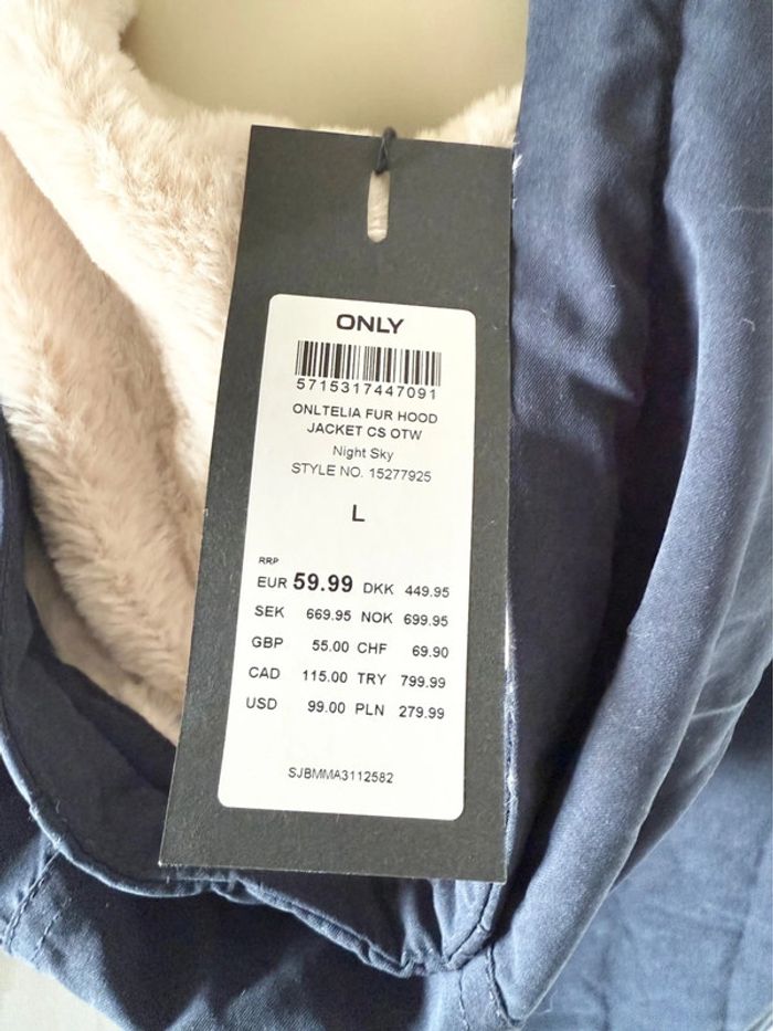 Manteau à capuche doublé ONLY – Taille L – bleu marine – Neuf avec étiquette - photo numéro 8