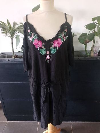 Robe neuve épaules dénudées MsMode