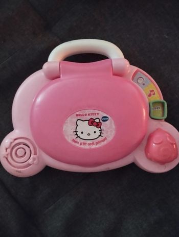 Ordinateur 1 er age hello Kitty