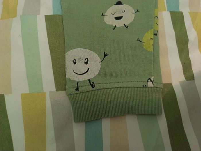 Pantalon vert smileys 80 cm - photo numéro 4