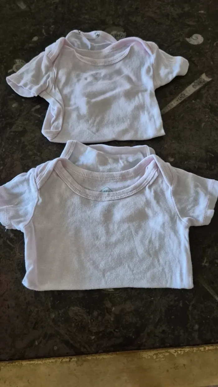 Bodies fille - photo numéro 3