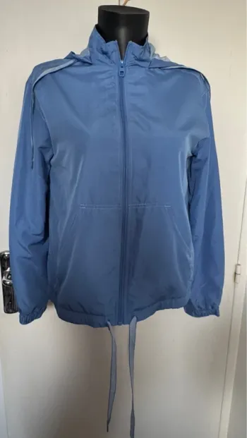 Veste légère femme M très bon état