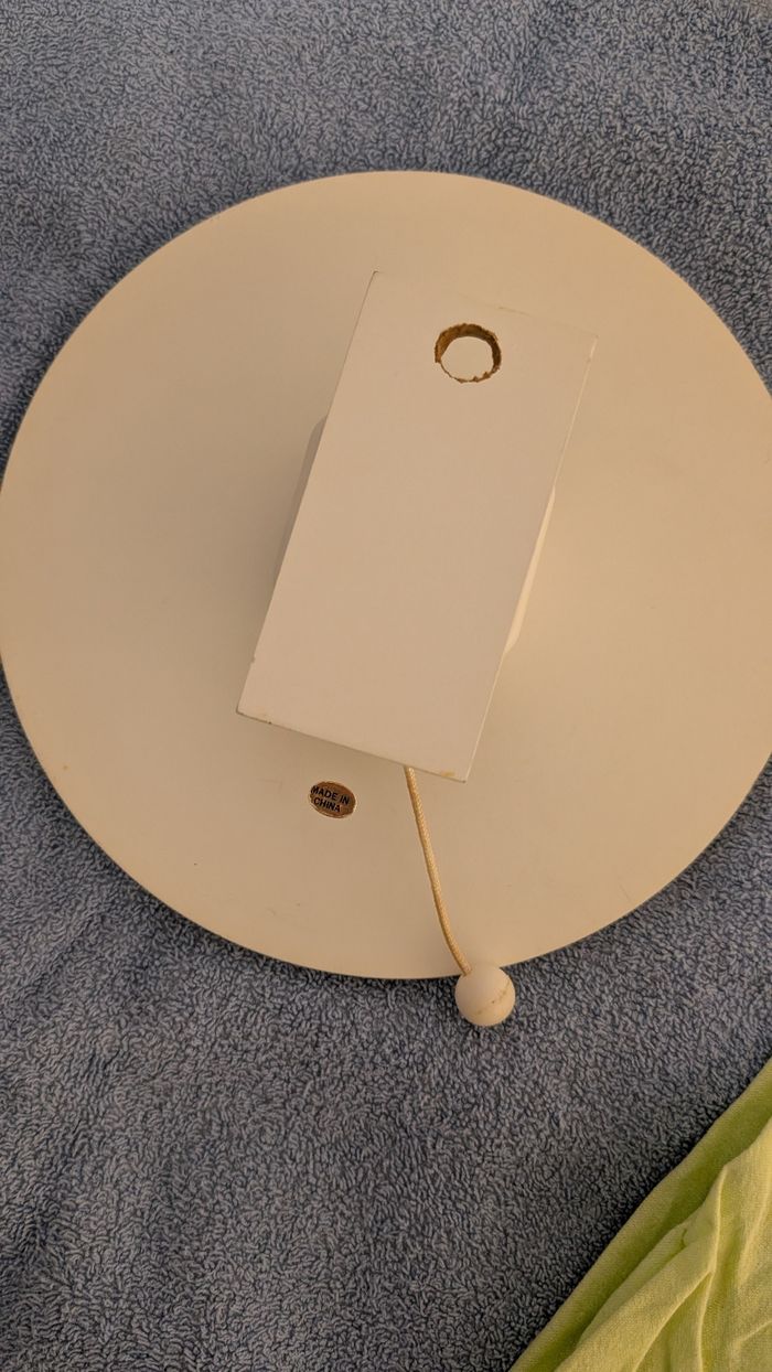 TBE, boîte à musique en bois et sac à couches - photo numéro 2