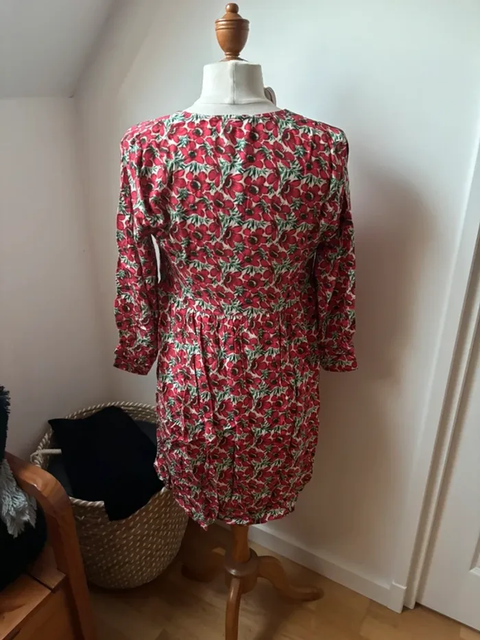Superbe robe très légère en Viscose rouge crème et vert - An’ge - T38 - photo numéro 7