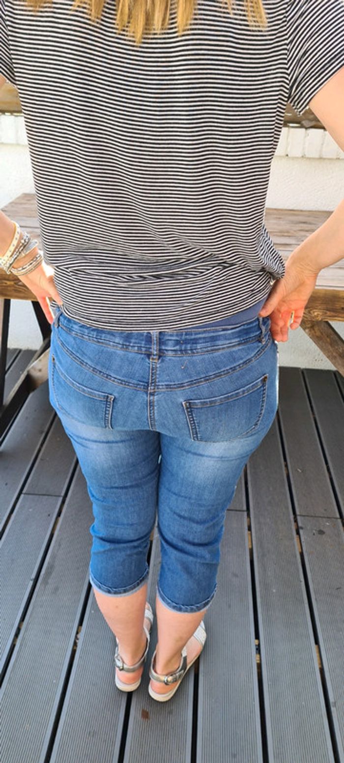 Pantacourt grossesse Kiabi taille 42 - photo numéro 3