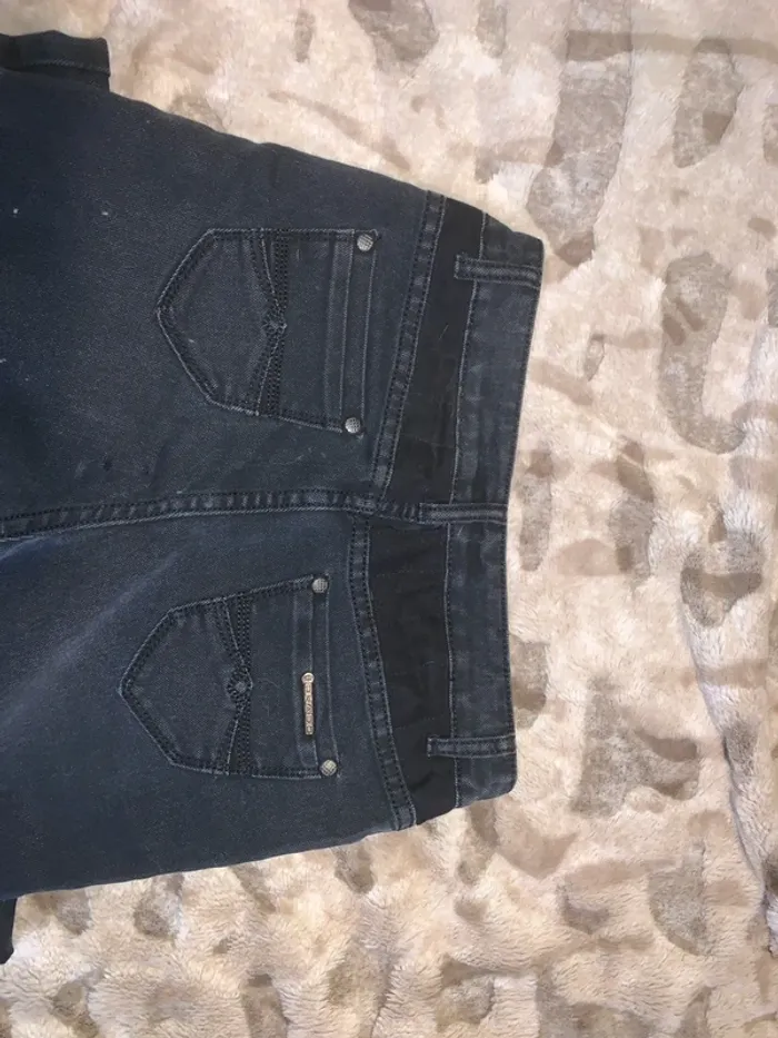 Jeans - photo numéro 3
