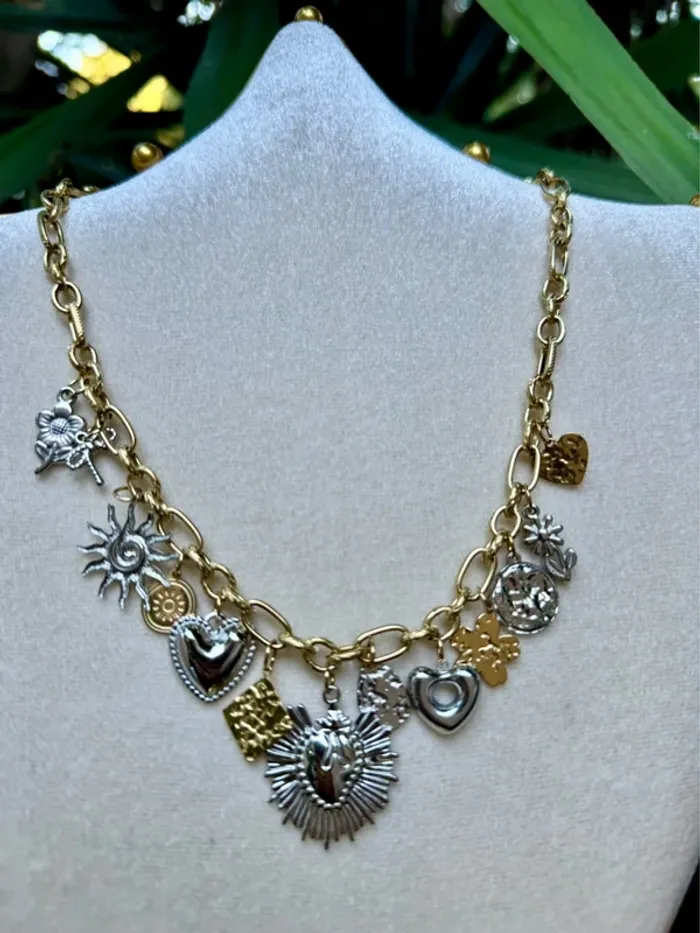 Collier mailles 2 tons or argent acier inoxydable breloques cœur ex voto noeuds médailles ..