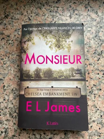 Livre « monsieur »