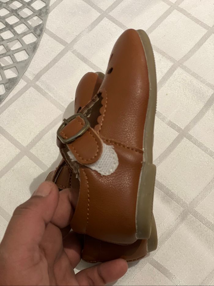 Chaussure bébé - photo numéro 3