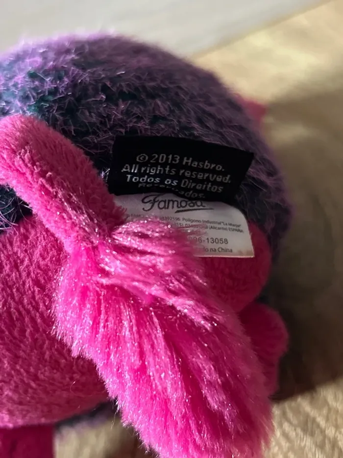 Peluche Furby violet rose / Hasbro 2013 / très bon état / pas de mécanisme - photo numéro 5