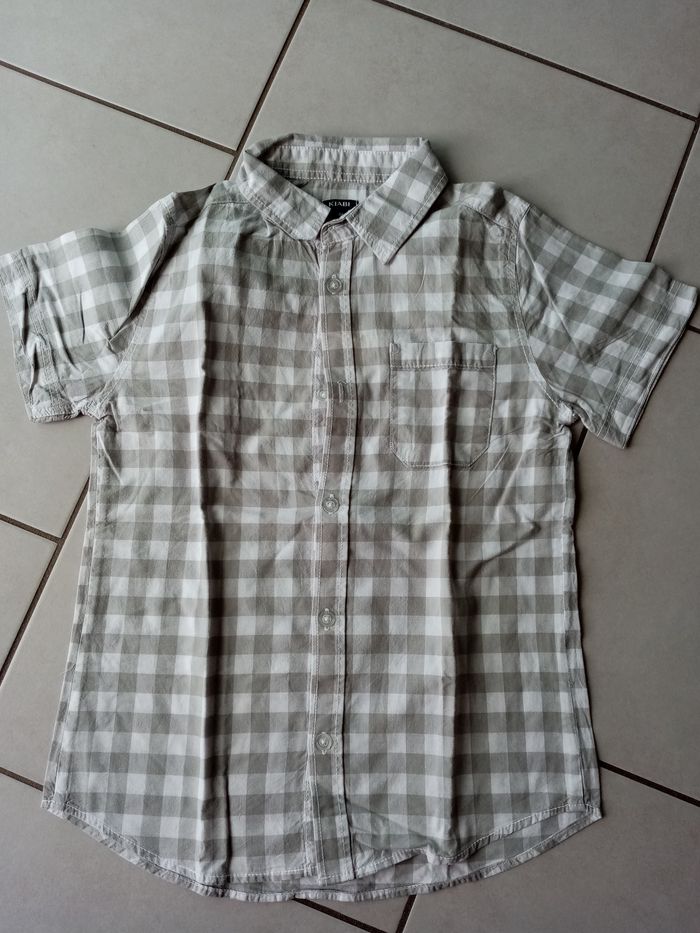 Chemise à carreaux manches courtes