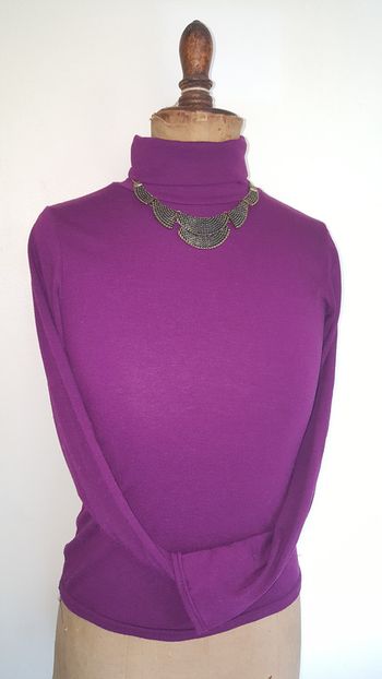 Sous-pull violet