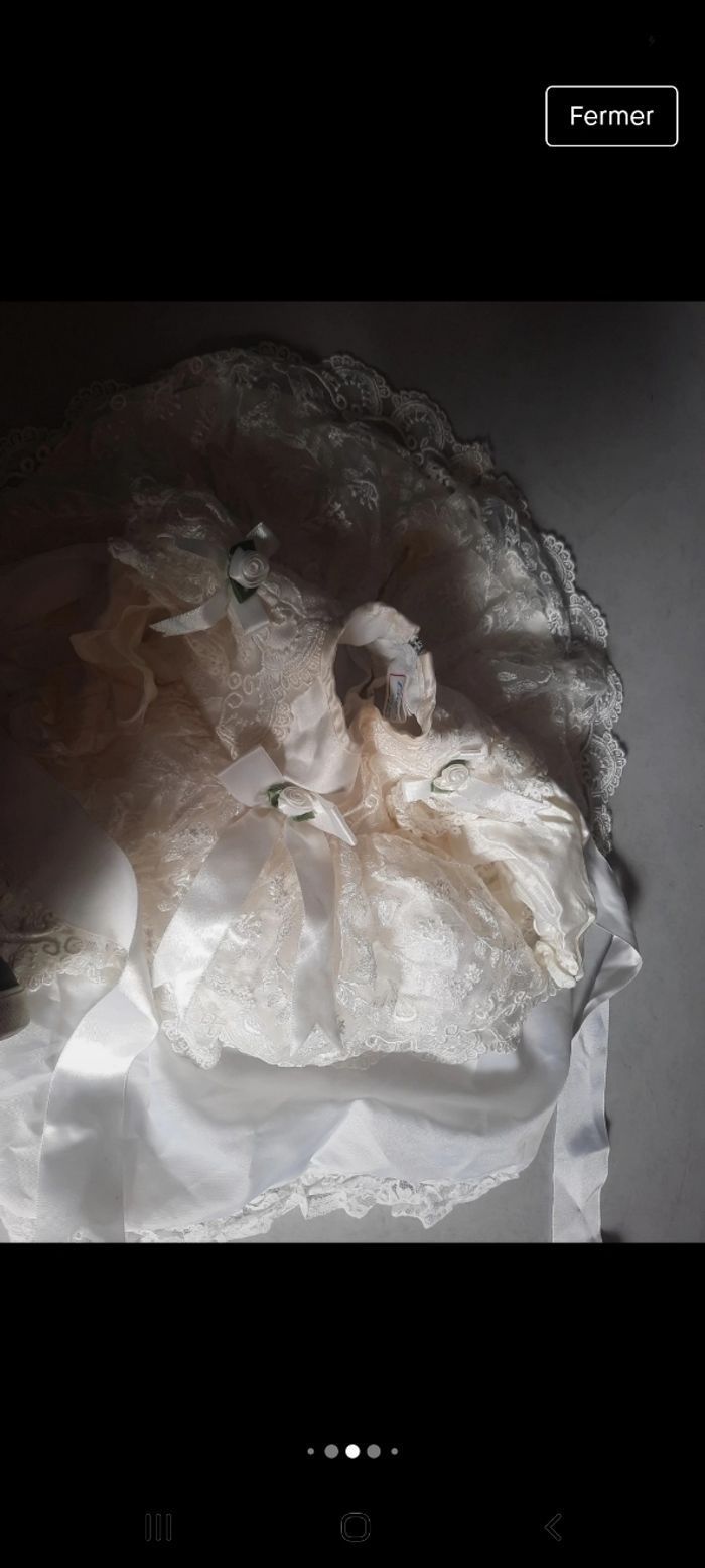 Robe baptême broderie princesse - photo numéro 5