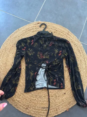 Haut style chinois avec dos noué