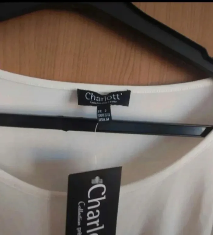 Blouse ML charlott' neuve 38/40 - photo numéro 2