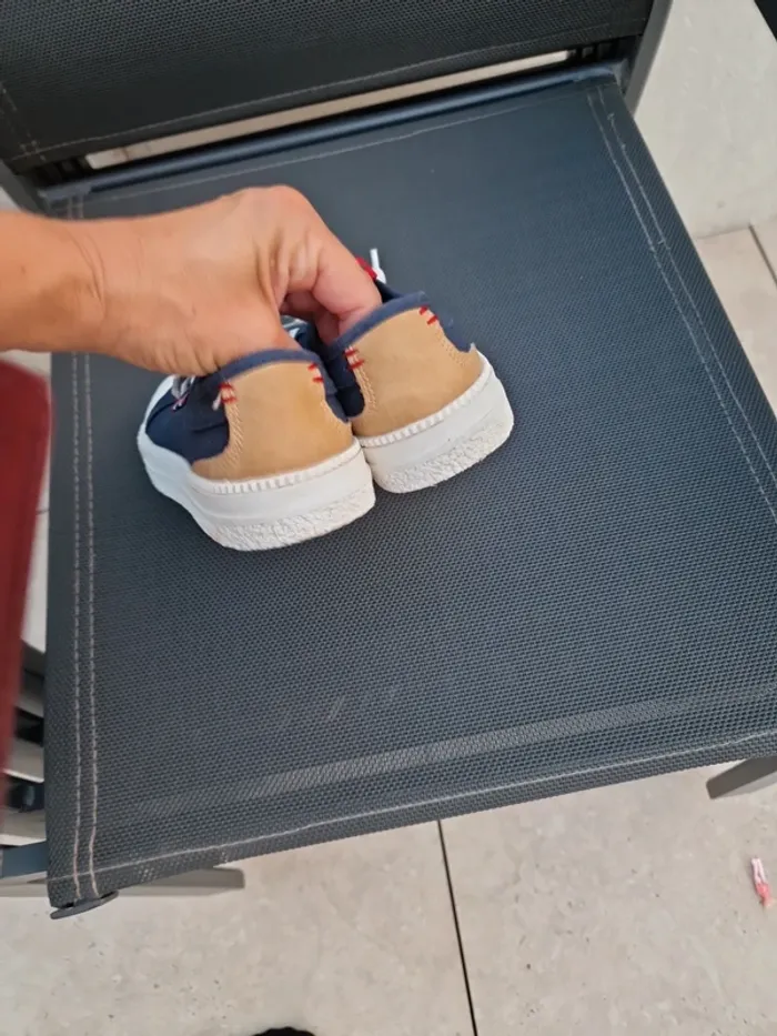 Chaussure garçon taille 30 - photo numéro 3