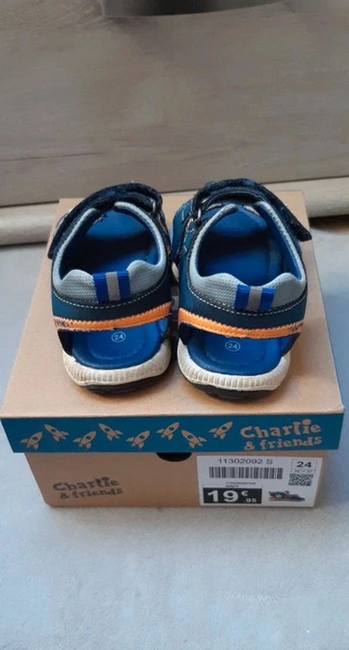 Sandales/ nu-pieds "Charlie & friends" Pointure 24 - photo numéro 4