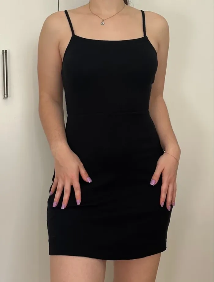 Robe légère noire