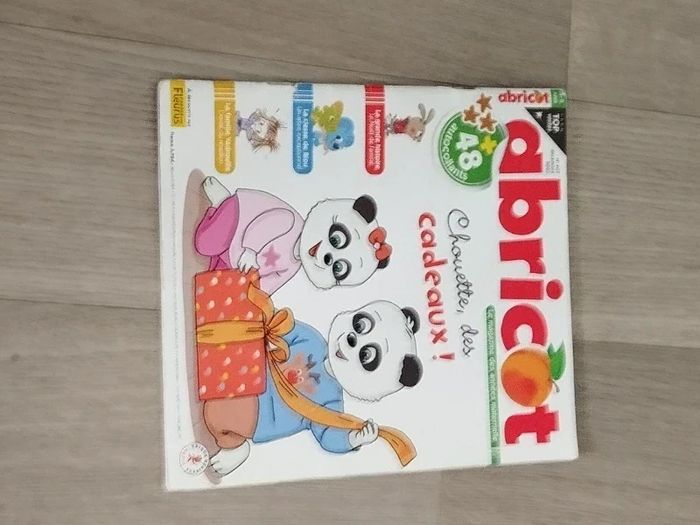 Lot de 8 livres enfants abricot année 2017-18-23-24 L036  7589234965 - photo numéro 10