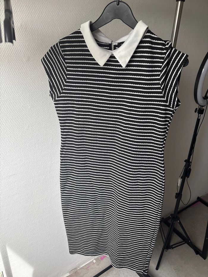 Robe courte manche - photo numéro 5