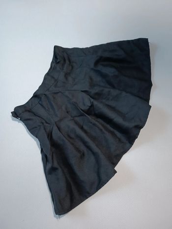 Jupe short courte noire plissée S