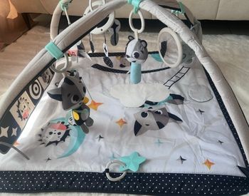 Tapis d'éveil Tiny love