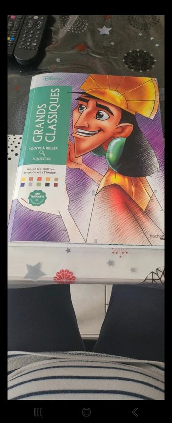 Livre point a relié mystère