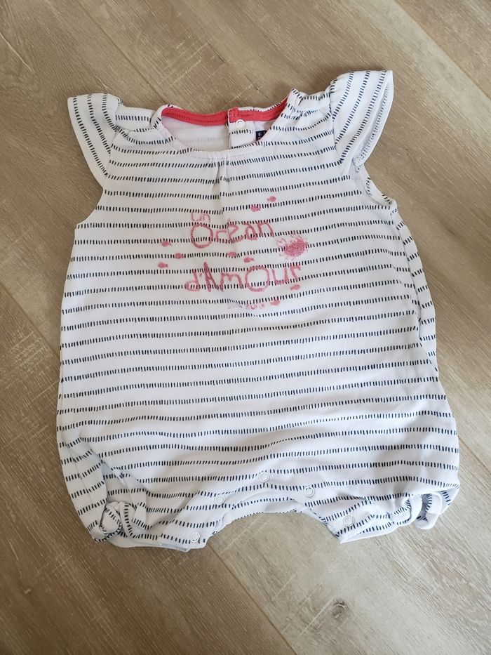 Barboteuse taille 3mois