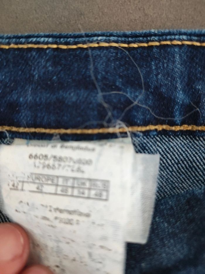 Pantacourt camaïeu taille 42 coupe serrer - photo numéro 2