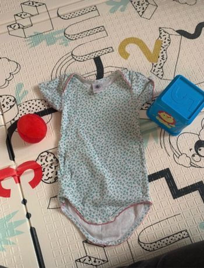 Lot de 2 bodies manches courtes Petit Bateau, 100%coton, 3 mois/60 cm - photo numéro 3