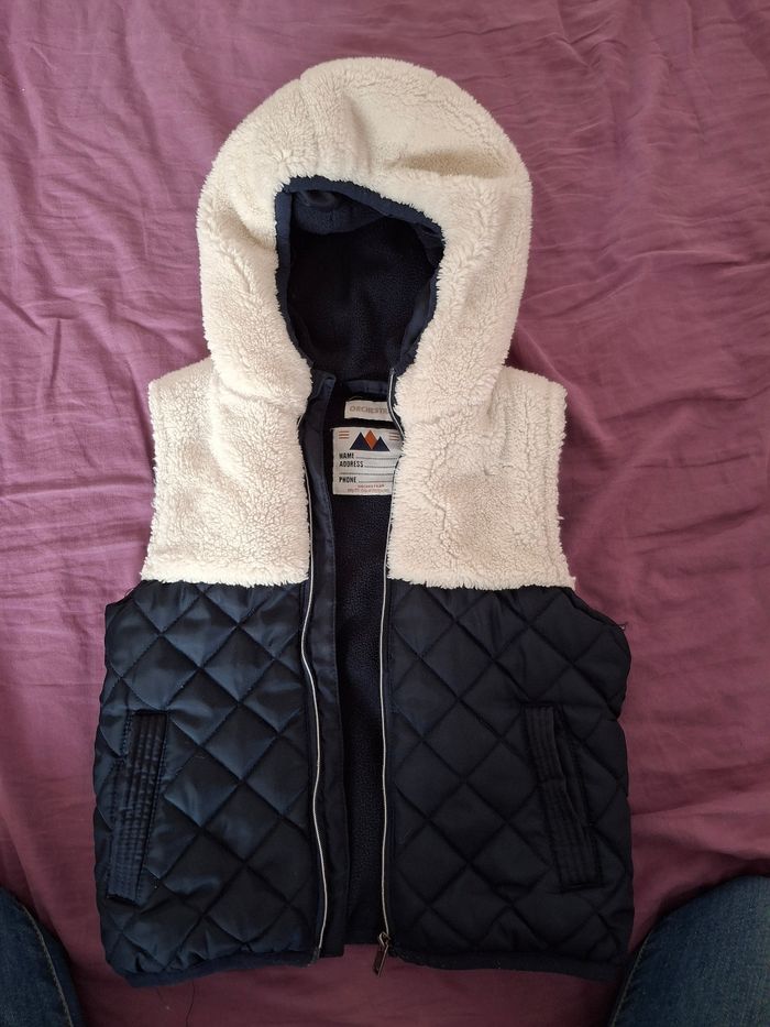 Veste sans manche epaisse orchestra 3 ans comme neuve hiver et mi saison