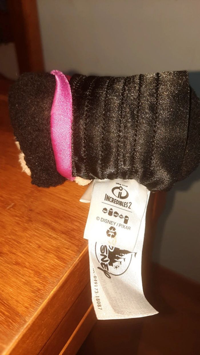 Tsum tsum Edna Mode - photo numéro 2