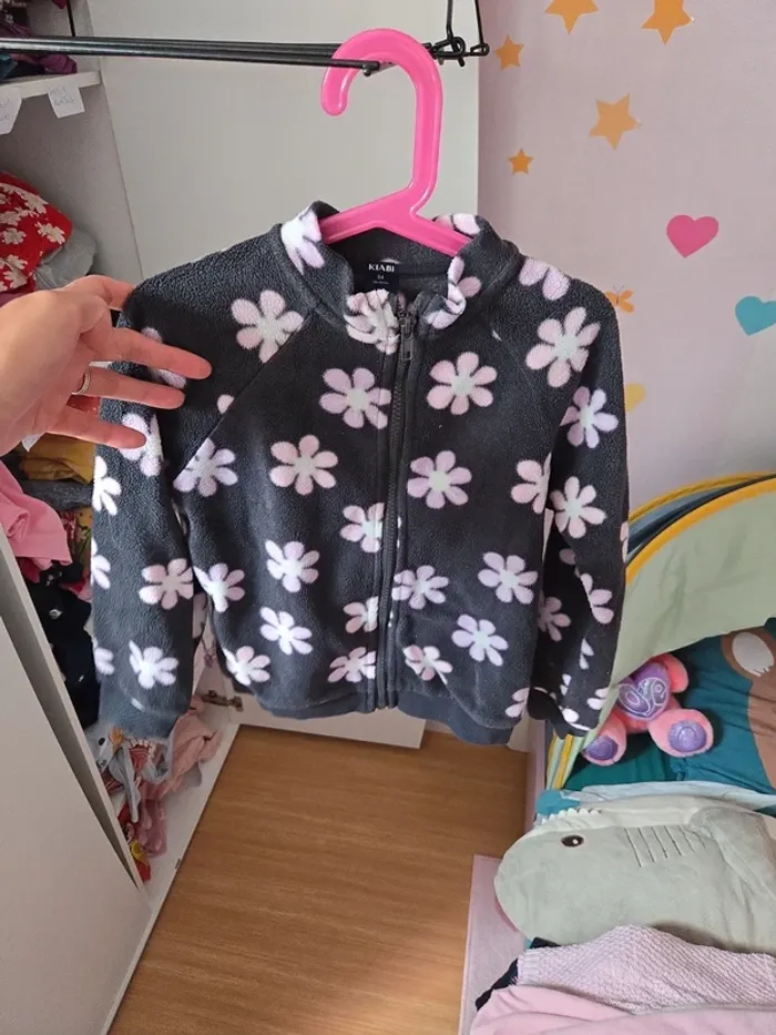 Polaire kiabi taille 8 ans - photo numéro 3