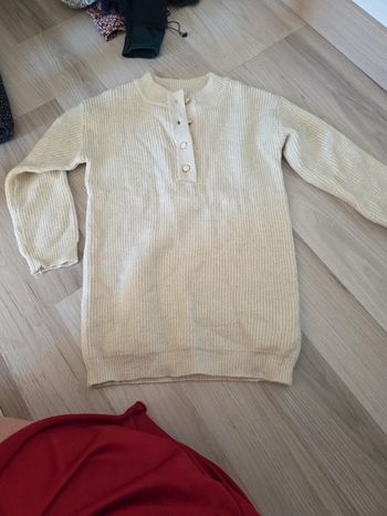 Robe pull a paillettes taille 5 ans tao