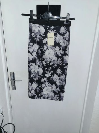 Jupe moulante crayon