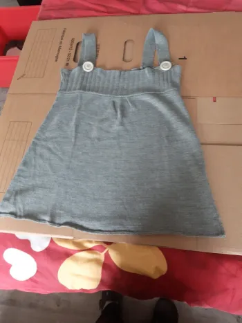 Petit haut bretelle taille 3