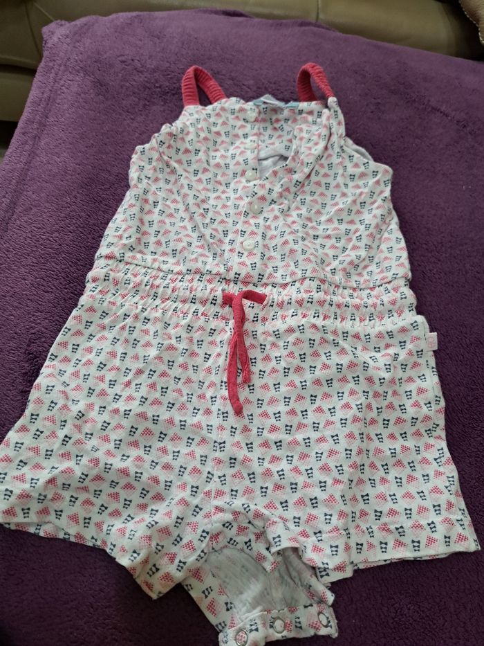 Lot de 2 combishorts bébé fille 12 mois