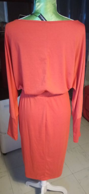 robe femme en jersey orange, devant drapé 